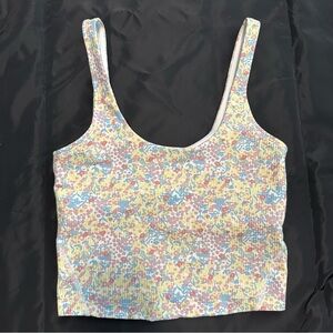 Like new Lorna Jane ribbed floral crop tank